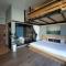 233Poshtel
