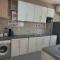 Modern, fully equipped 1-bed Apt