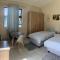 Phindulo Bed and Breakfast - No Loadshedding, Smart TVs & unlimited free fibre wifi