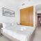 StoneTree - Furnished 1BR with Spacious Balcony - Dubaj