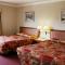 Metro Plaza Hotel