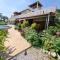 Bua Daeng Homestay Resort - Amphoe Kumphawapi