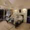 ‘The Mountain Majesty’: cozy 1 bhk apartment