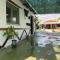 Guest house with shared pool. - Coria del Río