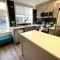 Exquisite, bright & modern condo. - Niagara Falls