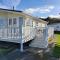 Dog Friendly 8 Berth Lodge, 600 Yards From The Beach In Hunstanton
