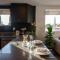 Spacious Luxury Villas in the heart of LA! Free parking and Jacuzzi - Лос-Анджелес