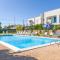 Luxury Holiday Home with Swimming Pool in Torre Lapillo no4684