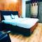 Hotel Holiday Dalhousie - Near Ghandhi Chowk Mall Road - Dalhousie