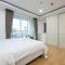 Olympia City Residence Suite by Caerus Management - 金边