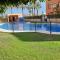 Homes of Spain, Apartamentos Paraiso Vera Playa, Ed Tahiti, Atico B de 2 dormitorios con piscina privada en solárium y barbacoa, pie de playa