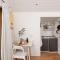 Little Cottage and Love Shack
