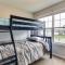 Cozy Ohio Home - Deck, Arcade Games and Near Golfing