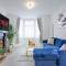 Newly Refurbished House - Close to Town Centre -Free Parking, Super-Fast Wifi, Smart TV with Netflix by Yoko Property - Northampton