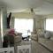 Golden palm : Vogue 6 Berth, Central Heated, Enclosed Veranda