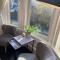 Beautiful traditional flat in the center of Largs.
