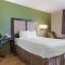 Extended Stay America Select Suites - Chicago - Hanover Park