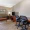 Extended Stay America Select Suites - Rockford - State Street - Рокфорд