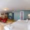 CRU Hotel