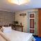 CRU Hotel
