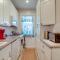 New Bedford Apartment about 4 Mi to Fort Phoenix Beach
