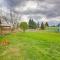 Charming Old Farmhouse in Libby: Pets Welcome!