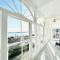 Flat 4 Marine Parade House, 1 East Cliff- Next to Dover Port, White Cliffs, Beach, Castle - 多佛尔