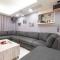 3B2b Warm Cinema Home 4 Min to Xinyi Anhe MRT 三房二衛 投影機 4分到信義安和站 - Taipeh