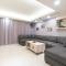 3B2b Warm Cinema Home 4 Min to Xinyi Anhe MRT 三房二衛 投影機 4分到信義安和站 - Taipeh