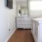 Hidden Sapphire-Apartment with Kitchen and Laundry