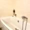 MoonLight Charming Shelter - 3BR 180º Balcony View - Oradea