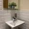 Market Place Serviced Apartments, Leek