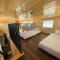 092 Star Gazing Tiny Home near Grand Canyon South Rim Sleeps 8