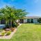 Waterfront Oasis Re-Done Throughout! 1 Mile From Winterberry Beach Access Pt - Marco Island
