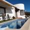 CASA con PISCINA PARA 6 PERSONAS