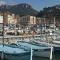 Les Barques, Vue splendide sur le port de Cassis - Cassis