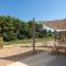 Casa de campo Masos de Pals con parking y piscina