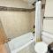 Village square large 1 bedroom. Center Village Copper Mountain Hot tub, Parking, walk to slopes