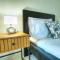 Seafront beautifully furnished 2 bedrooms GOGZR-3