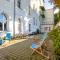 Atlantis Hostel