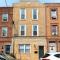Passyunk Square Spacious 1 BR Oasis- Huge Deck