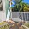 Sneaky Tiki: Heated Saltwater Pool+5 min to beach - Ларго