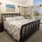 PI201, Island Oasis- Semi-Oceanfront, Pool, Dogs Welcome, ELEV, Theater Rm - Sanderling