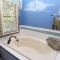 PI76, Life of Reilly- Oceanfront, Ocean Views, Private Pool, Private Beach Access, Foosball - Королла