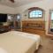 PI76, Life of Reilly- Oceanfront, Ocean Views, Private Pool, Private Beach Access, Foosball - Королла