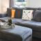 Boat House - Beautiful Custom Space, Two King Beds