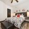 185 Banner Brand New Prime Location Exposed Brick Beauty 185 Banner Brand New Prime Location Exposed Brick Beauty