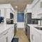 Queens Cottage PCB beach-front condo with regal gulf views - بنما سيتي بيتش