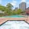 Resort Pad ~ 1Bed/1Bath/Balcony/1Car ~ 10 mins CBD - بريزبين