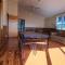 The Headland Lodge Gisborne Group Stay - up to 14 guests - Muriwai